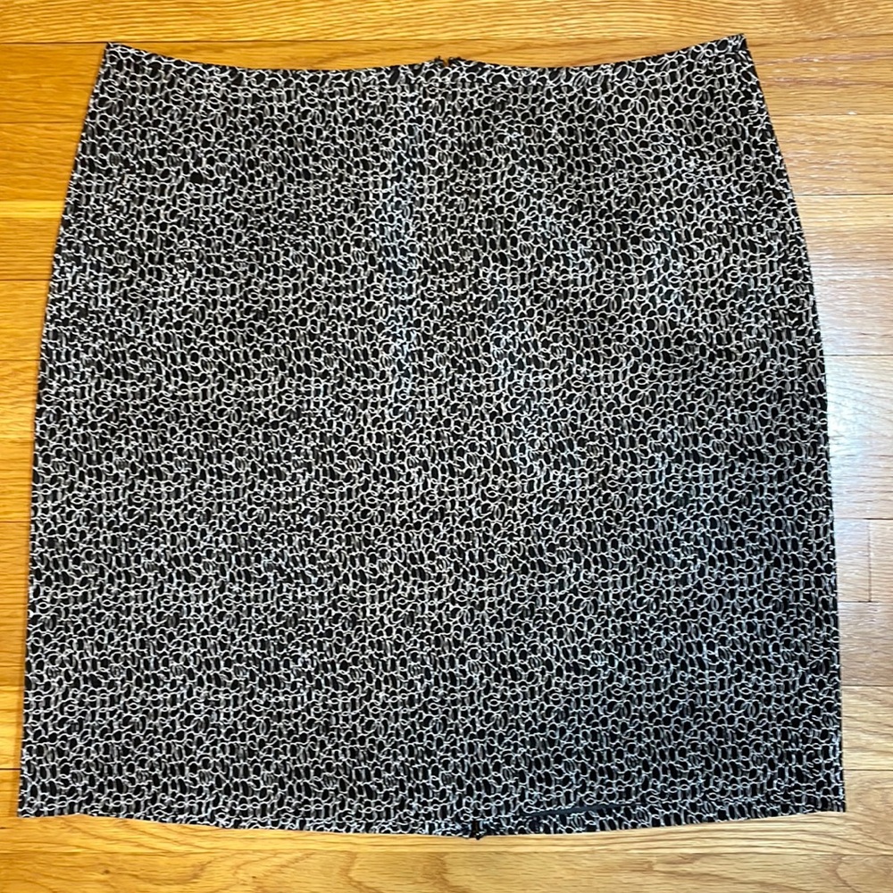 Tailor B. Moss Womens 14 Black and White Circle Skirt Zipper in Back